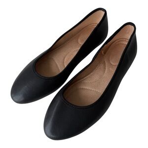 Classic Black Women's Flats, Lagenlook Minimalist Goth Whimsy Goth Prairie Sz 7